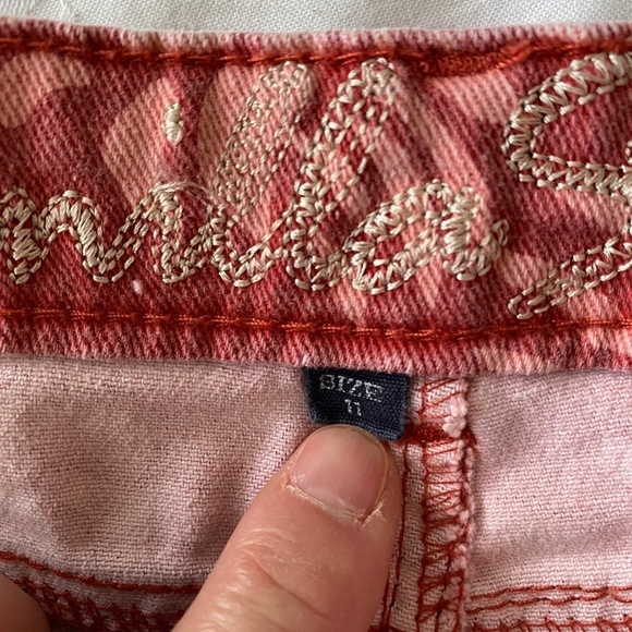 Vanilla Star‎ Women's Denim Pink Print Cut-off Shorts Size 11 - Picture 5 of 12